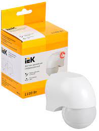 Датчик движения ДД 010 1100Вт угол.обз.180 град.10м IP44 бел IEK LDD10-010-1100-001